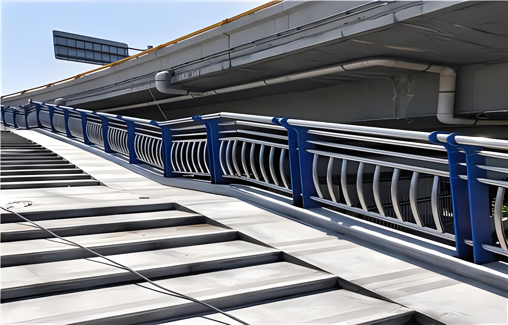 荆州不锈钢桥梁护栏维护方案：确保安全，延长使用寿命